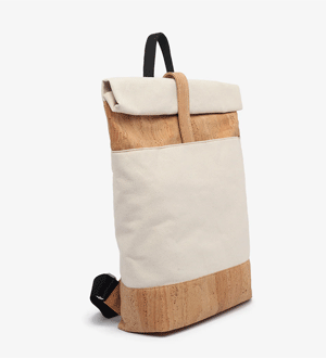 Mochila de enrolar em algodão natural e cortiça natural da marca portuguesa Rutz Walk In Cork.
