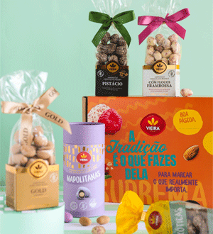 Sortido de Amêndoas de Chocolate para a Páscoa e bolachas da marca portuguesa Vieira de Castro.